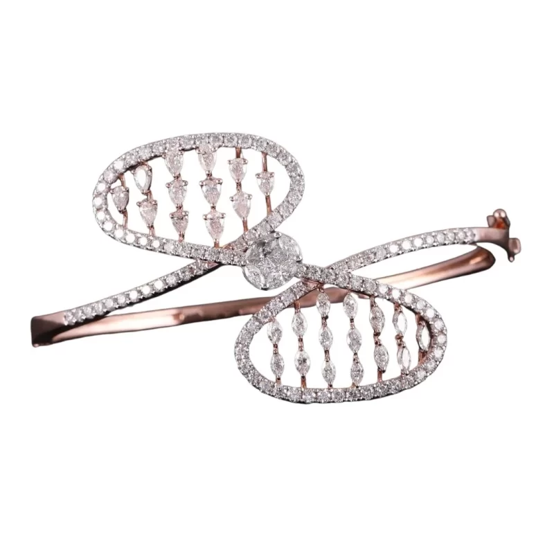 Diamond bracelet for Formal Affairs and Celebrations