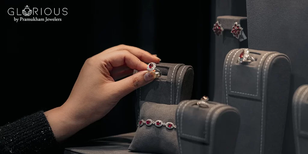 7 Pros of diversifying investment portfolio with Diamond Jewelry